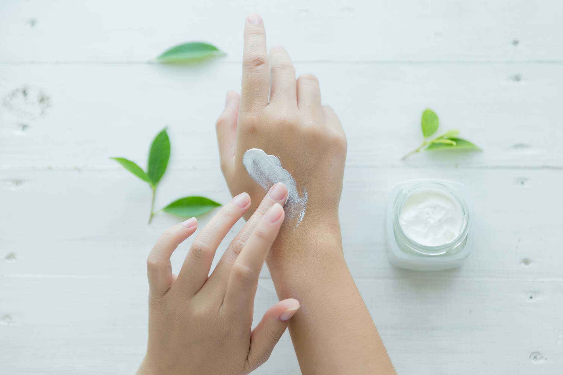 Team-All – Antimicrobial Essential Oils-based Cosmetics and health